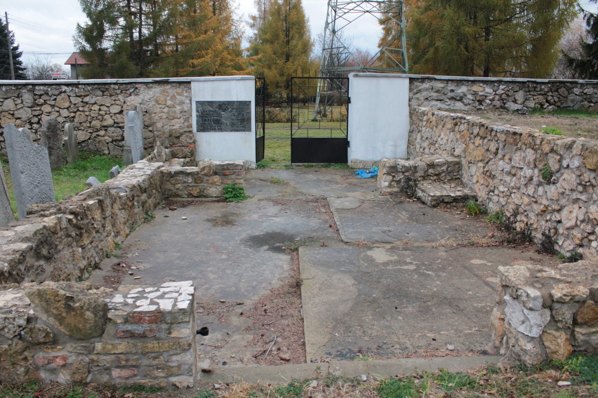 Jewish cemetery in Sosnowiec